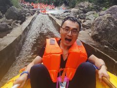 -安吉龙王山峡谷漂流