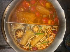 -湊湊火锅·茶憩(打浦桥日月光店)