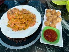 -小海豚•老字号海鲜餐厅(天涯店)