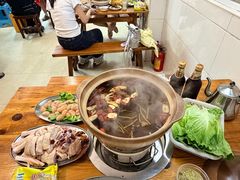 -威邵鸡煲(西华路总店)
