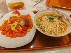 -白金汉爵大酒店-24小时餐厅
