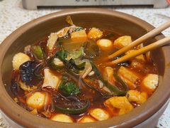 -小董哥烤串·爆汁大油边(故宫店)