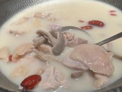 -捞王锅物料理(上海世茂广场店)