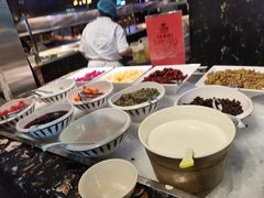 -佰烧海鲜烤肉火锅自助(世茂国际广场店)