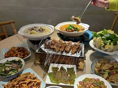 -霄汉牛三鲜湖北砂锅菜(万松园2店)