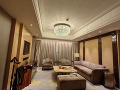 -杭州城中香格里拉大酒店