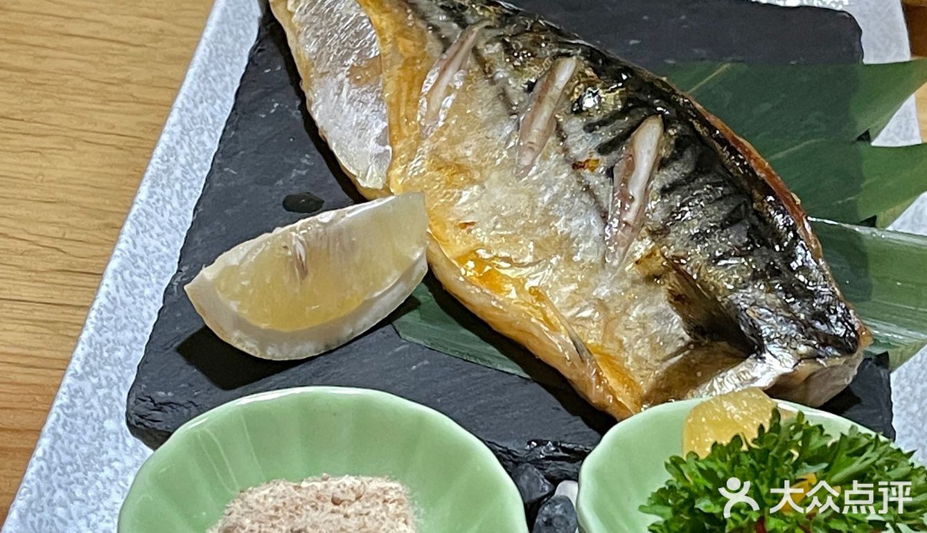 魔都最大的三千平日料店