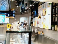 -麦当劳(龙阳路店)