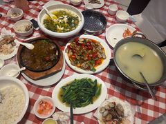 -粤香楼(新光里店)