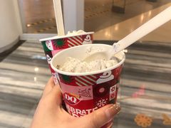 暴风雪-DQ·蛋糕·冰淇淋(南开大悦城2F店)