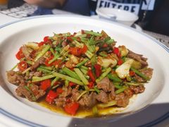土芹菜炒黄牛肉-湘语·湖南家常菜(新洲店)