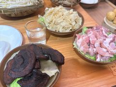 -黔三一夺夺粉酸汤火锅(百信店)