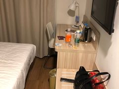 -汉庭(上海第六医院柳州路店)