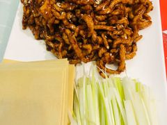 京酱肉丝-津菜宋记老房子(平山道店)