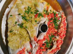双椒鱼头-老湘亲·品鉴湘菜(蔡塘爱琴海店)