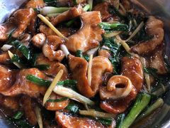 -鲤鱼塘农家山庄