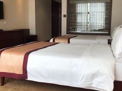 -兴芮温泉度假区