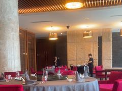 -粤尚腾香居中餐厅(首都机场希尔顿店)