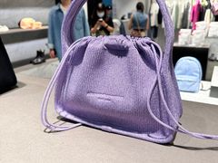 -Acne Studios(芮欧百货店)