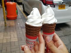 香滑软雪糕-富豪雪糕车流动点(尖沙咀店)