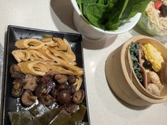 -一叶一世界•素食餐厅(新光天地店)