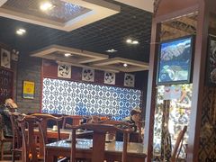 -老兰家传统烧烤炒菜泡馍(小南门店)