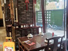 大堂卡座-肖记公安牛肉鱼杂馆·省级非物质文化遗产(三角路直营店)