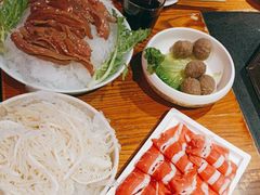 -佬土鹅肠火锅(扬中步行街店)