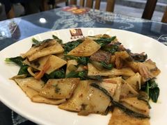 -瑞丰园庭院餐厅·白族传统家常菜