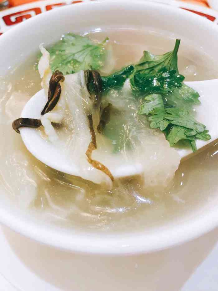 龙悦湾酒家·喜宴(桥西路店)-"这是在顺德吃过的第二家早茶,茶位费是8