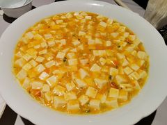 蟹粉豆腐-屋里厢上海菜馆
