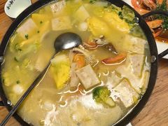 -舟小鲜·舟山小渔村(凤城四路中登广场店)