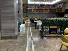-凯里亚德酒店(深圳北站大浪商业中心店)