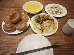 -清真吴记门钉肉饼·喜多利
