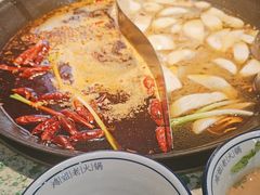 -鸿姐老火锅(疁城新天地店)