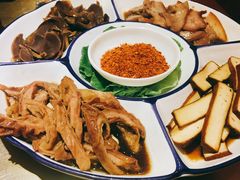 -六合居·明厨亮灶餐厅(成双大道店)