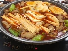 -彭记铁锅肥肠(东四总店)
