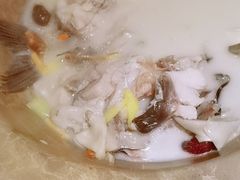-滇香肴·云南菜蒸汽石锅鱼(云南北路店)