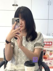 -镁连社·美联社