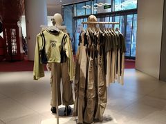 -URBAN REVIVO(西安Momopark店)