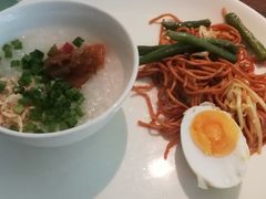 -怡咖啡海鲜自助餐厅(浦东香格里拉店)