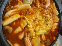 -贵宾庄炸酱面·韩式料理(高区店)