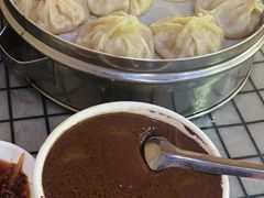 -守鑫水馅包子铺