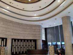 -海亮广场大酒店(万象城中山路地铁站店)
