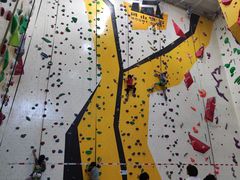 -问山MountQuest攀岩馆