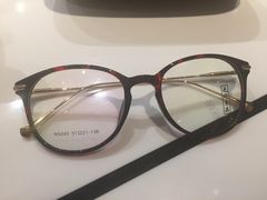 -Trend1881视光·蔡司视觉(领展广场店)
