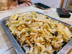 拌白菜丝-老徐烧烤涮肚(交道口店)