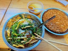 -柳州肥姨妈大骨螺蛳粉(万达中心店)