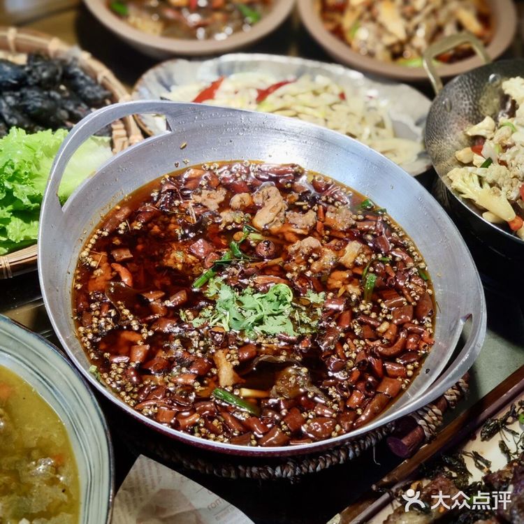 国庆假期！来青城山！简直吃喝玩乐不想走~