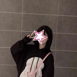 -时尚殿堂明星门店